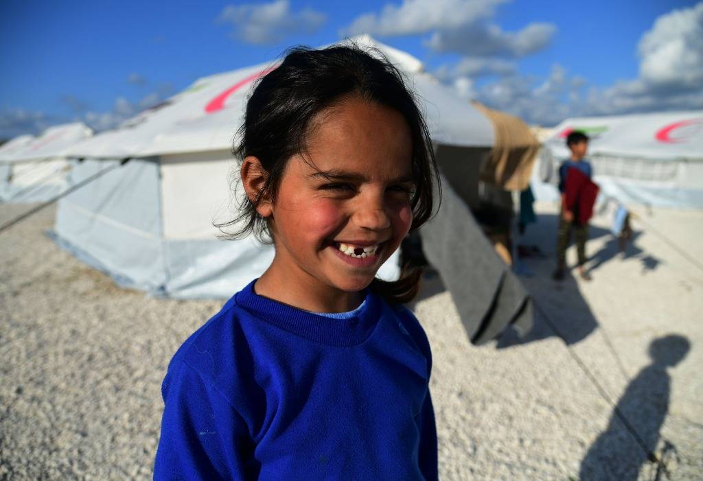 叙利亚儿童在困境中迎来新学年_新华社_经济_内战