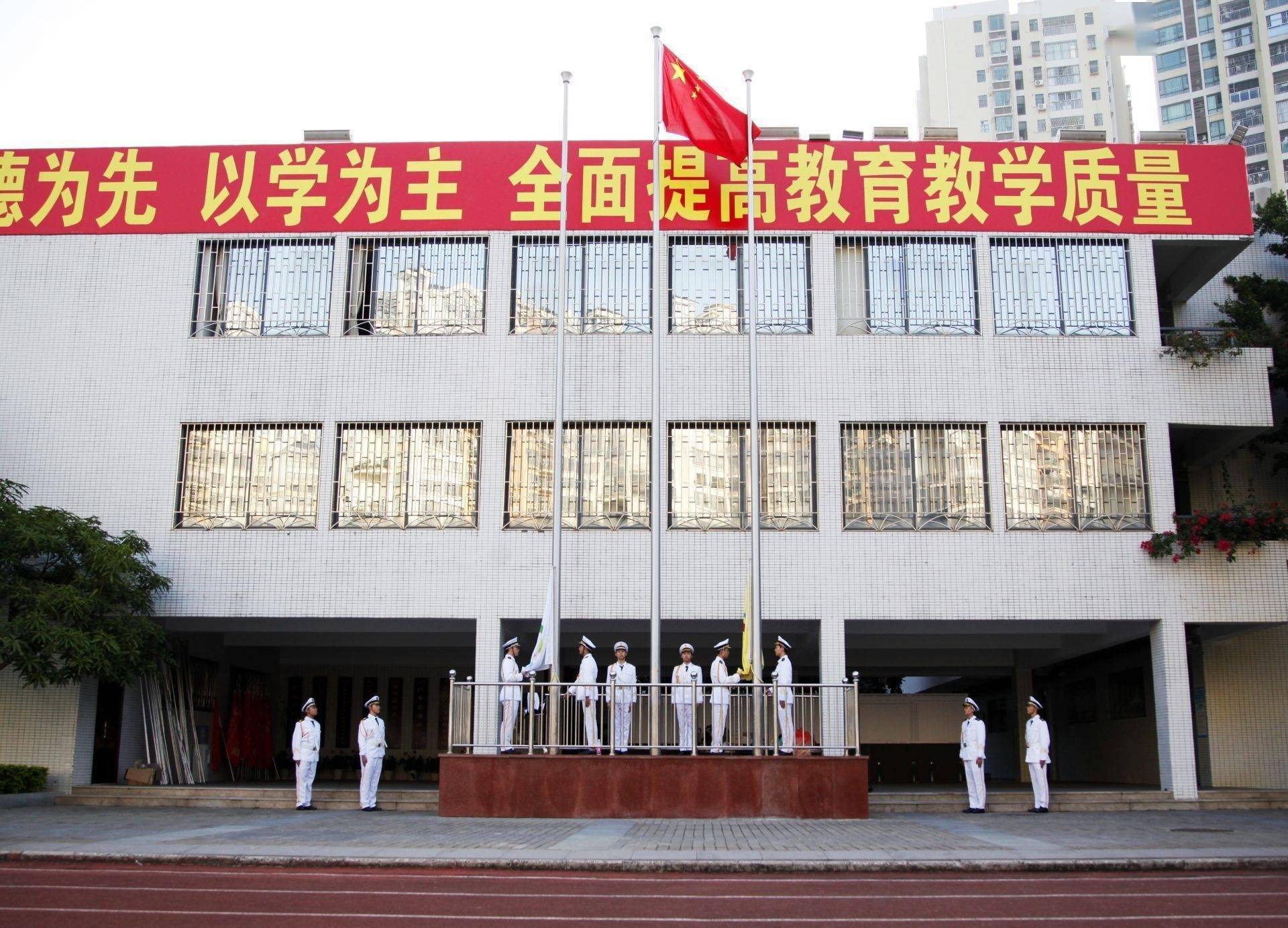 布吉阳光小学图片