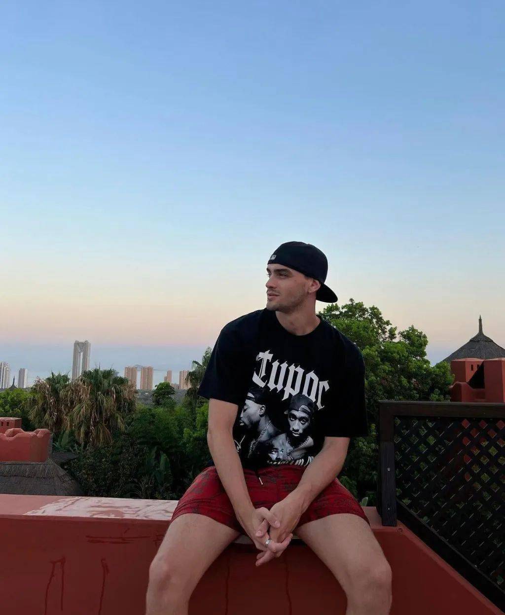 22岁小鲜肉犯下性侵罪,被意大利警方逮捕!_gabriel_法国_guevara