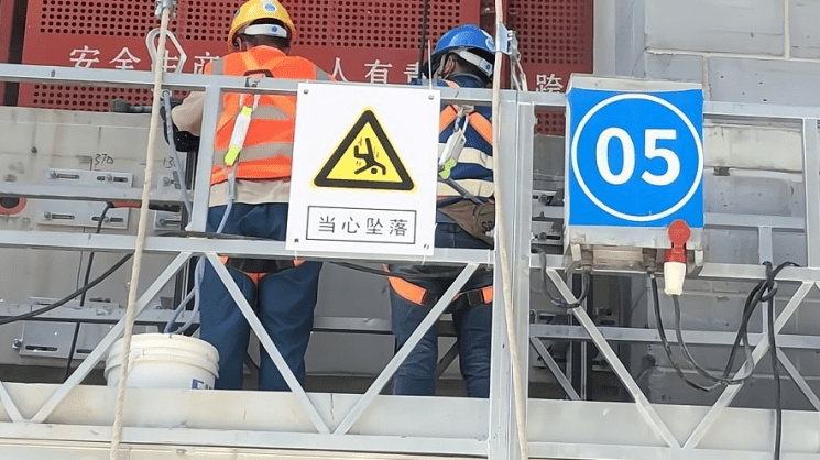 别在找借口没地方挂安全带,给你整理了28种不同环境下安全带挂法,快转