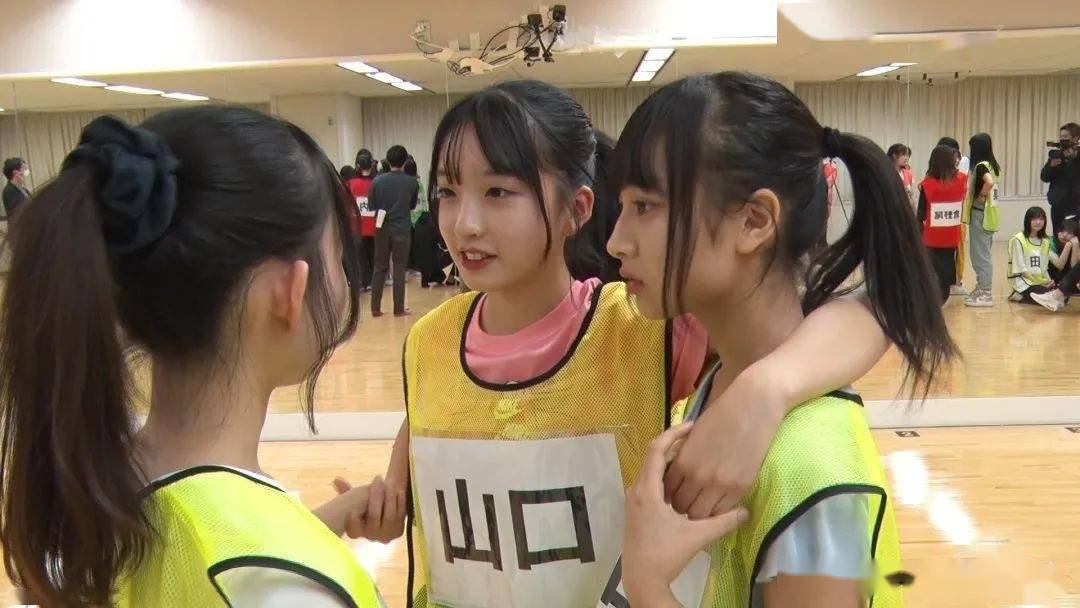 通过选秀节目《out of 48》诞生的新团体unlame,公布了7位成员名单