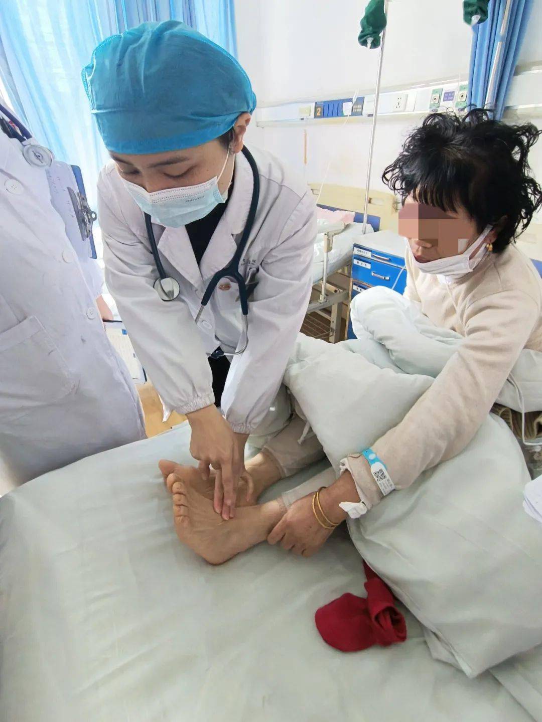 "长沙市骨干医师"刘婷:潜心医术创新 彰显医者仁心_治疗_项目_诊疗