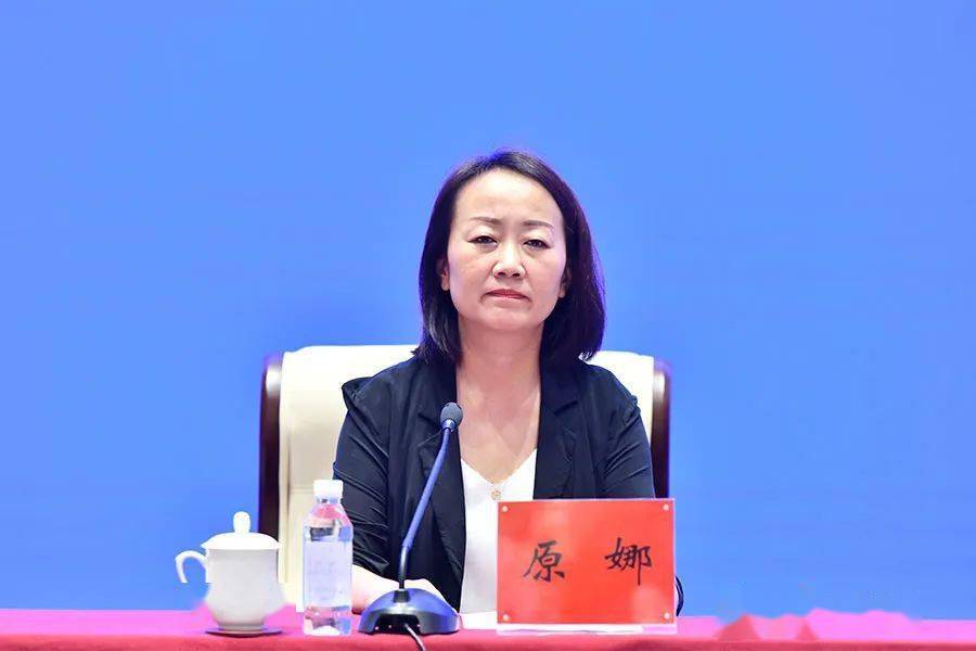 敦煌市副市长 原娜原娜:各位媒体界的朋友们,在大敦煌文化旅游经济圈