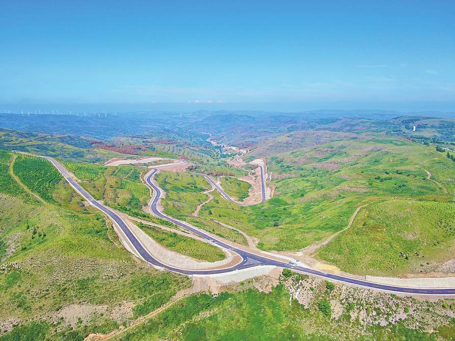 长城1号农村旅游扶贫公路左云改线段全部完工