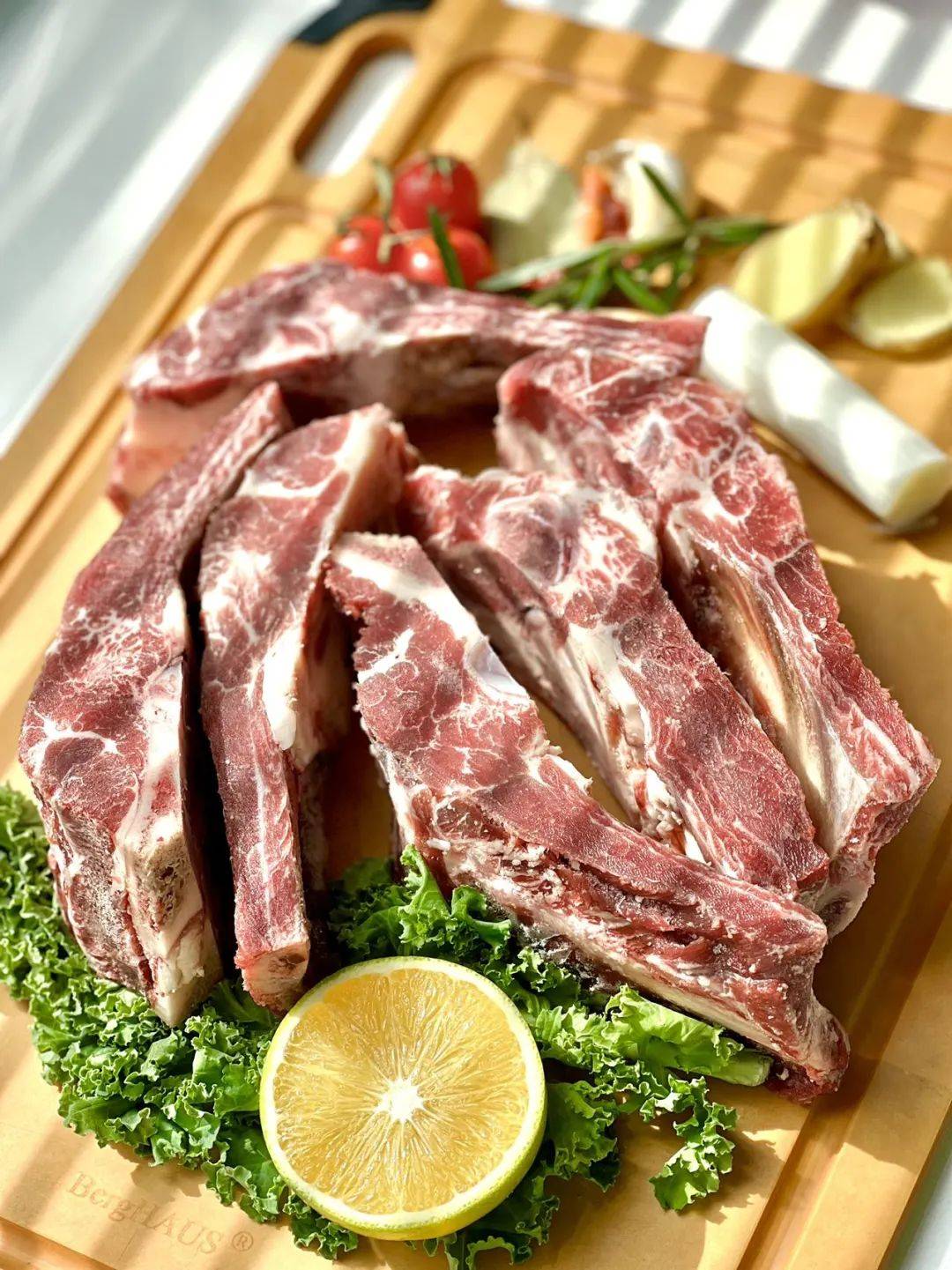 批发价请大家吃牛排,谷饲安格斯雪花牛背肋排,一斤不到25_禾木_小时