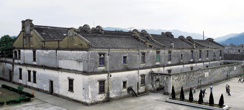 虞氏旧宅位于慈溪市龙山镇,是近代宁波帮领袖之一虞洽卿的私宅,整幢