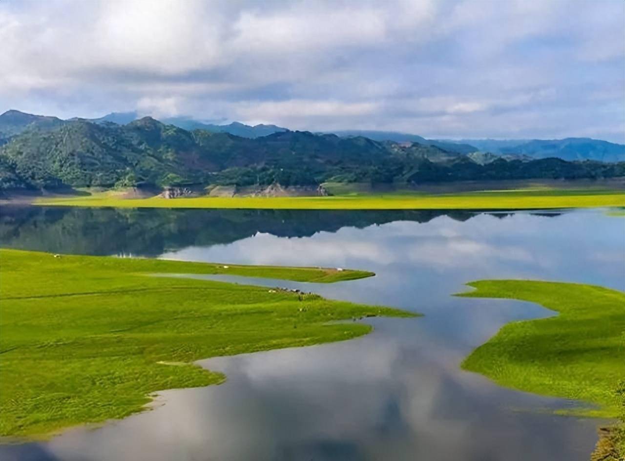 辽宁绿江村:不同季节有不同的原生态自然风光!_鸭绿江_油菜花_浑江