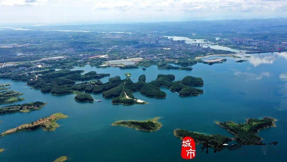 欢迎最大范围的看源头丹江口护水成果,请不用放大镜鸡蛋里面挑骨头!