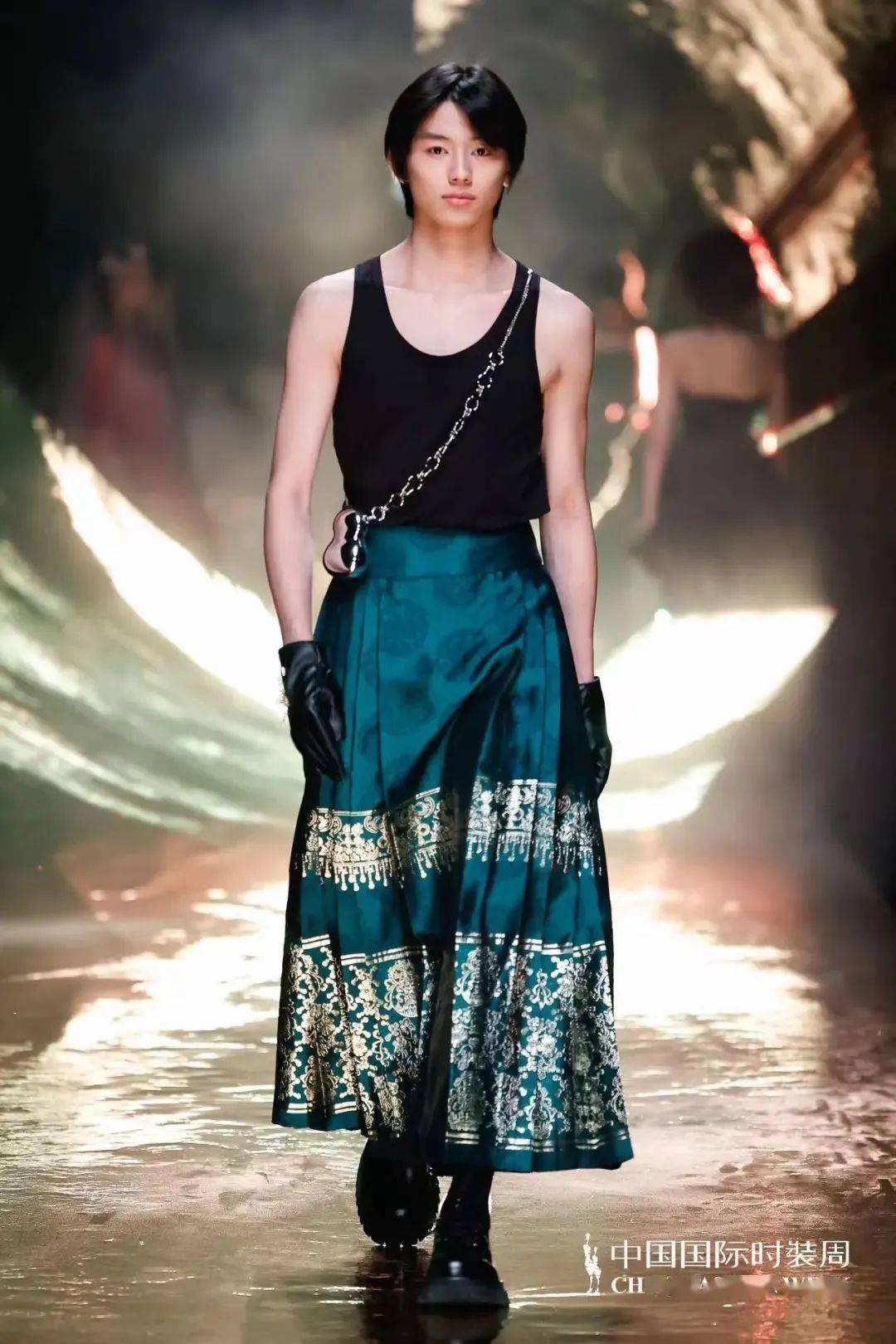 孙梦涵,李心悦,杨子涵,庞李颜,徐叶琳,王汀末,柯钰菲,吴心怡,孔祥钰