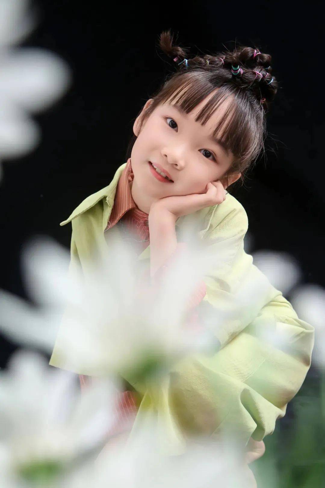 【云话筒 ▏实小朗读者】306班61刘雨萌《多彩的夏天》(1920)_经典