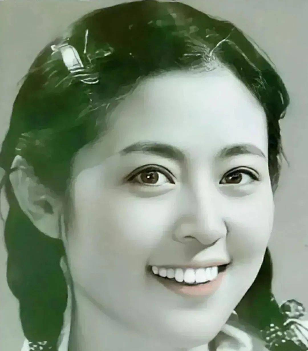 宋丹丹～73图五:九十年代的美女明星(中间这位),这张图真的惊艳到我