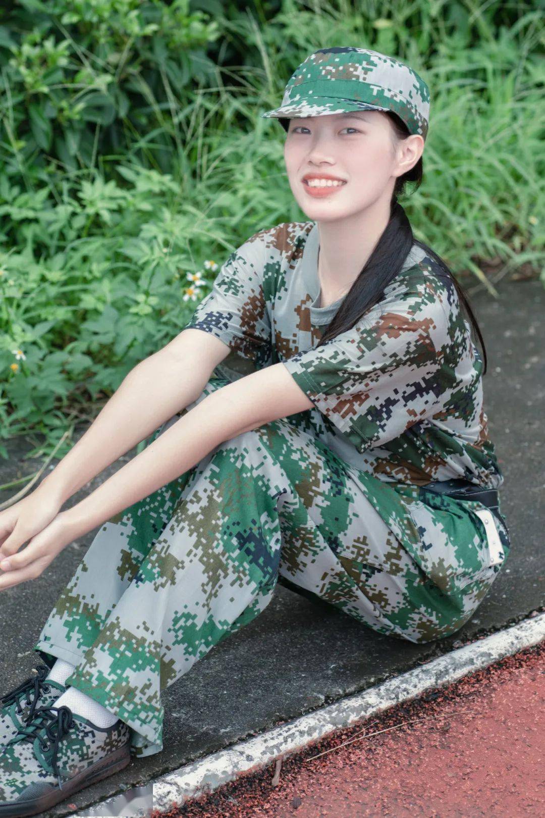 唐佳颖电子商务专业经济与管理学院第二名李清钰国际