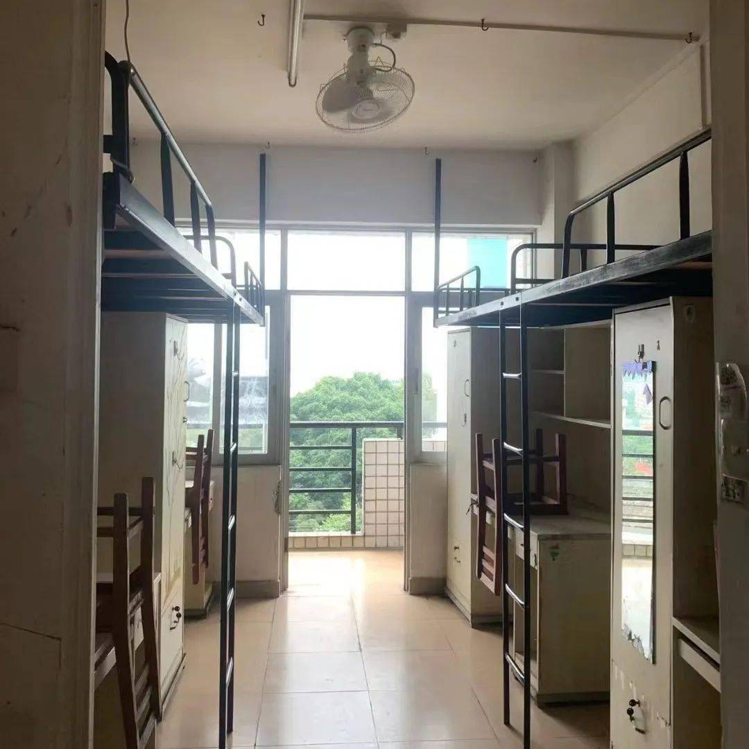 【公办】广州城市职业学院 | 2023年录取分数/学校环境,宿舍介绍!