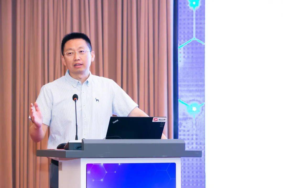 报告在临床理论与实践教学环节,宣武医院老师梅珊珊在报告中探讨