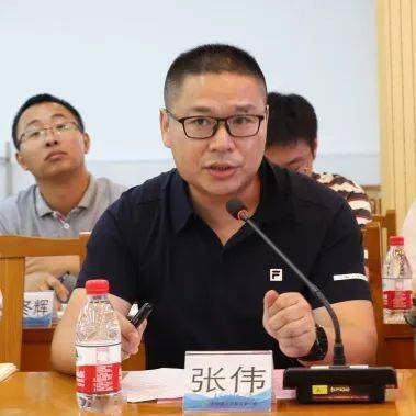 佳句赏析三(金香幼儿园)顾明朝(常阴沙学校)施伟鑫(崇实初级中学)周越