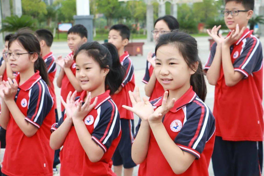 歌声献祖国 礼赞新时代——莲塘三小组织学生开展《我和我的祖国》