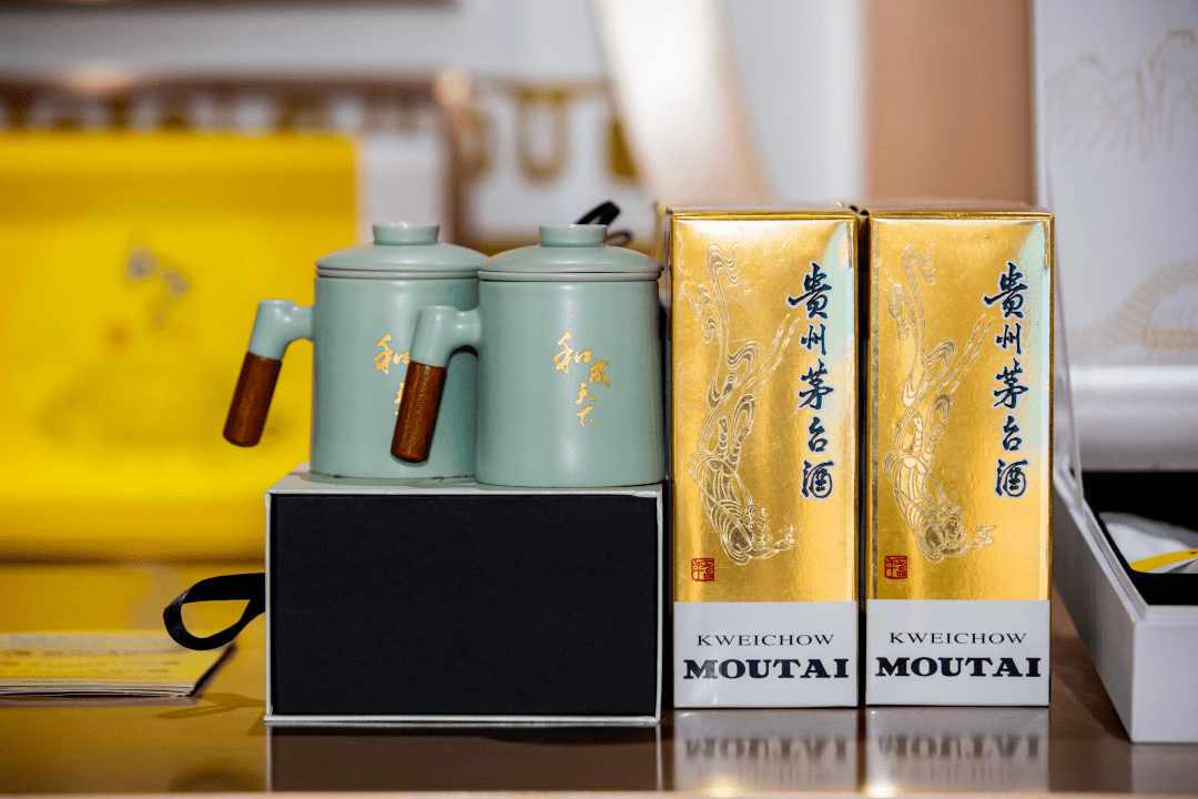 和成天下中秋礼盒燃爆星城,成湖南高端礼赠顶流爆款_文化_品质_海南