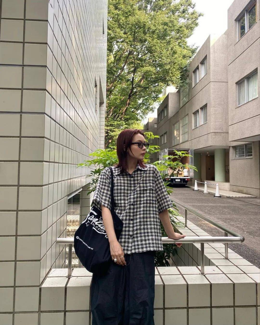 格子衬衫|无所不能的秋冬穿搭!_组合_背心_运动裤