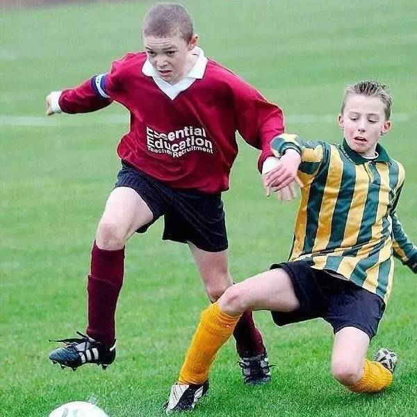 在曼城青训时模仿贝克汉姆,如今成了纽卡助攻王_曼联球迷_英超_英冠