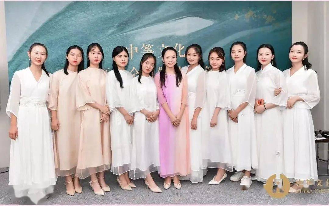 解锁古筝新技能|杨淼老师帮你每天进步一点点_音乐_表现力_情感