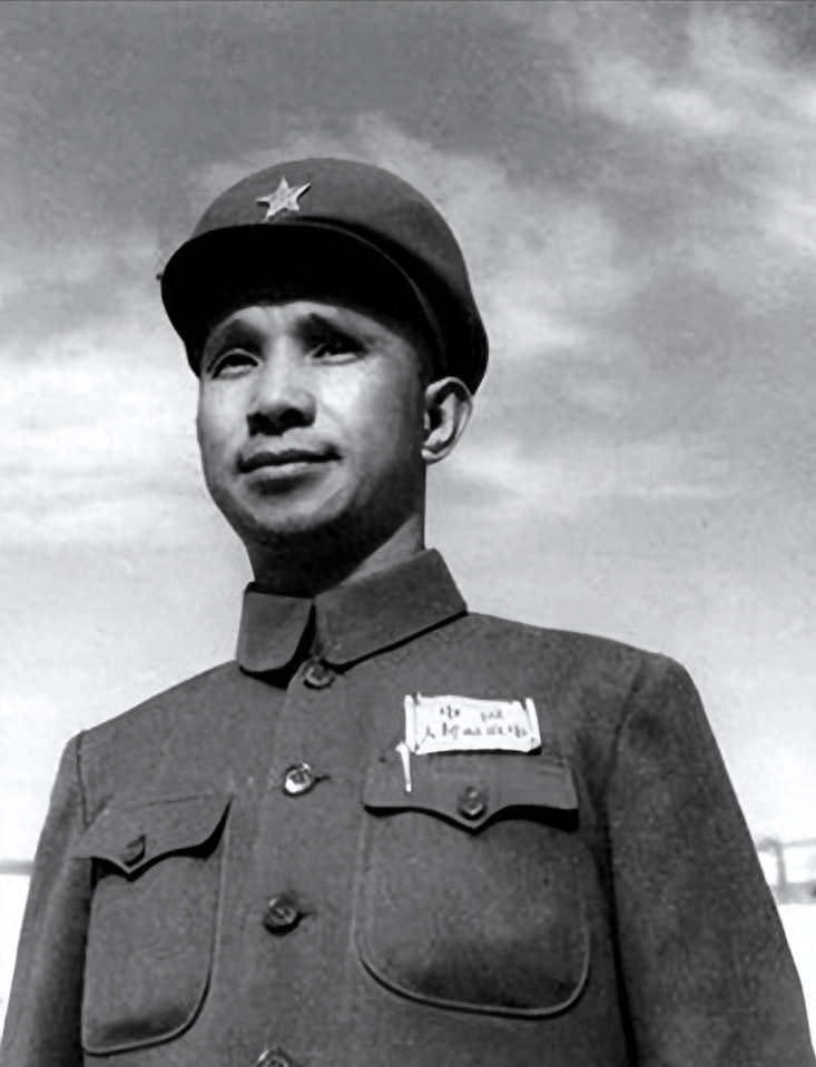 得知黄百韬死讯后,粟裕为何一头晕倒?