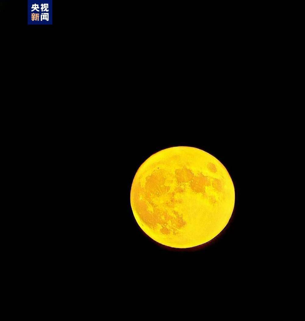 【五绝】《月》庄灿煌