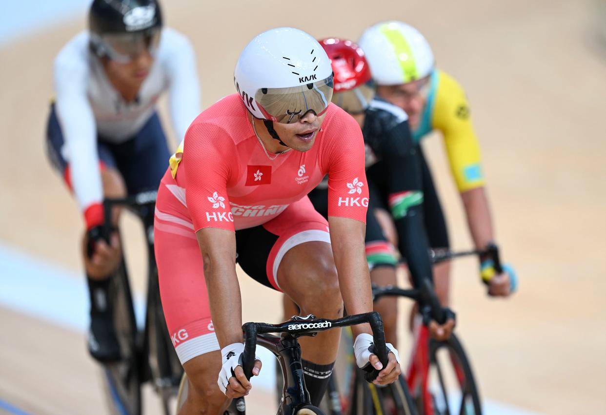 9月28日,中国香港选手梁嘉儒在比赛中.新华社记者 胡虎虎 摄