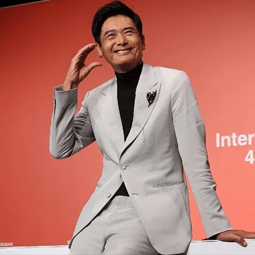 68岁周润发晨跑八年日渐消瘦,患上糖尿病,每天只能吃一顿_生活_生死