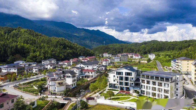 靖安县避暑经济引领全域旅游_平台_中源_乡村