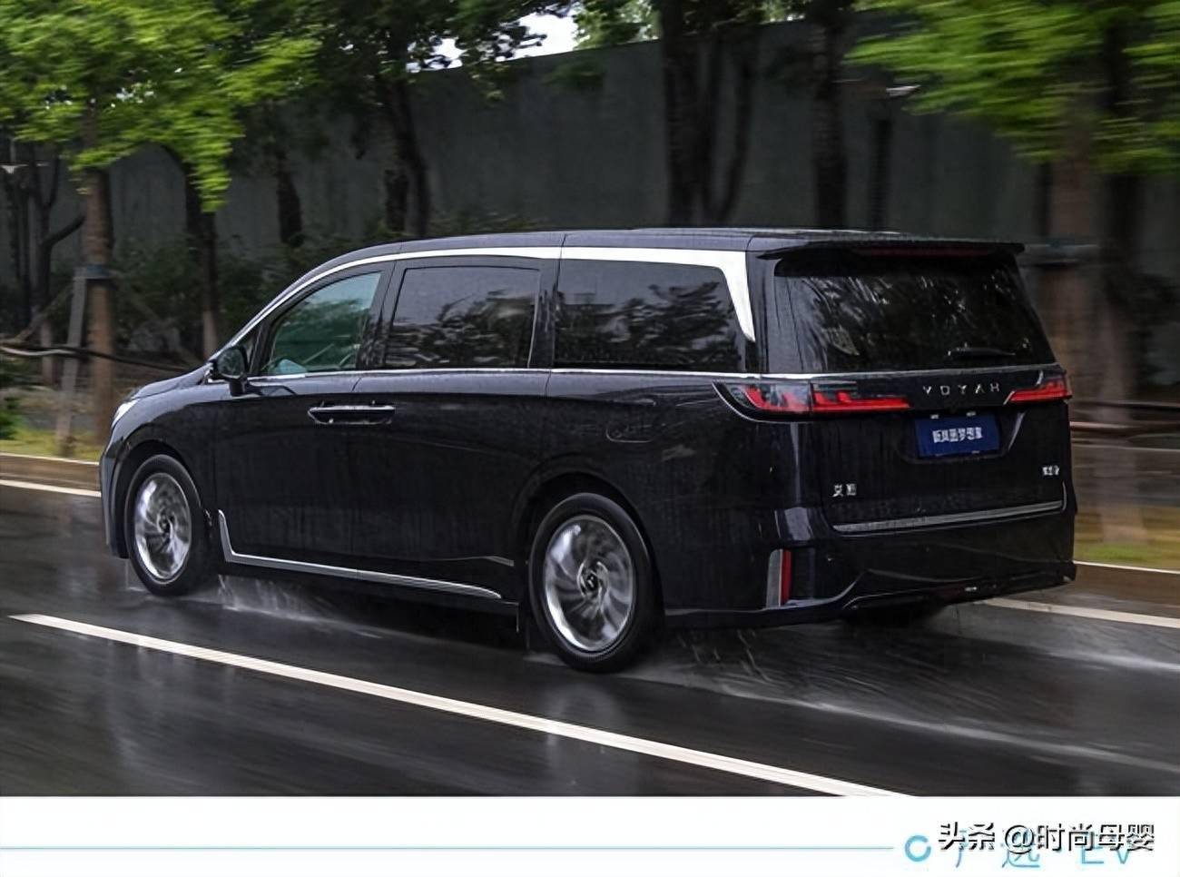 更高效更强盛的动力 2024款岚图梦想家试驾_搜狐汽车_搜狐网