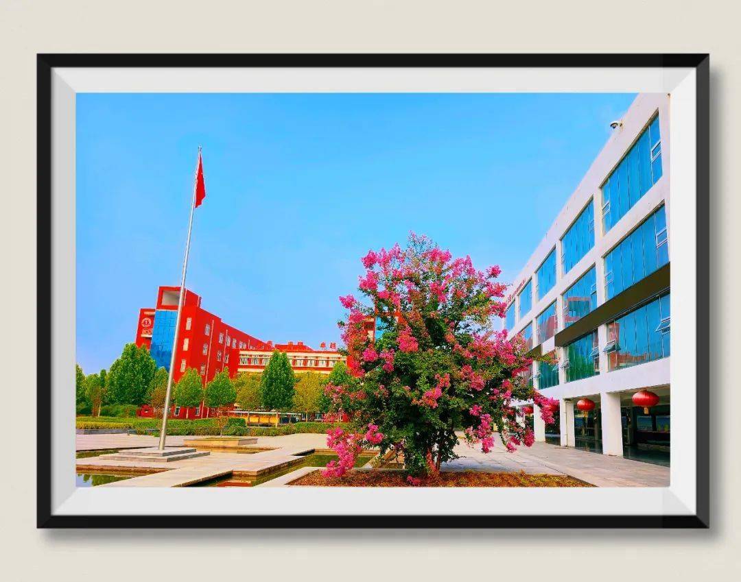 与君共赏 | 不期而遇的山西省临汾一中校园美景(上)_摄影_中学校