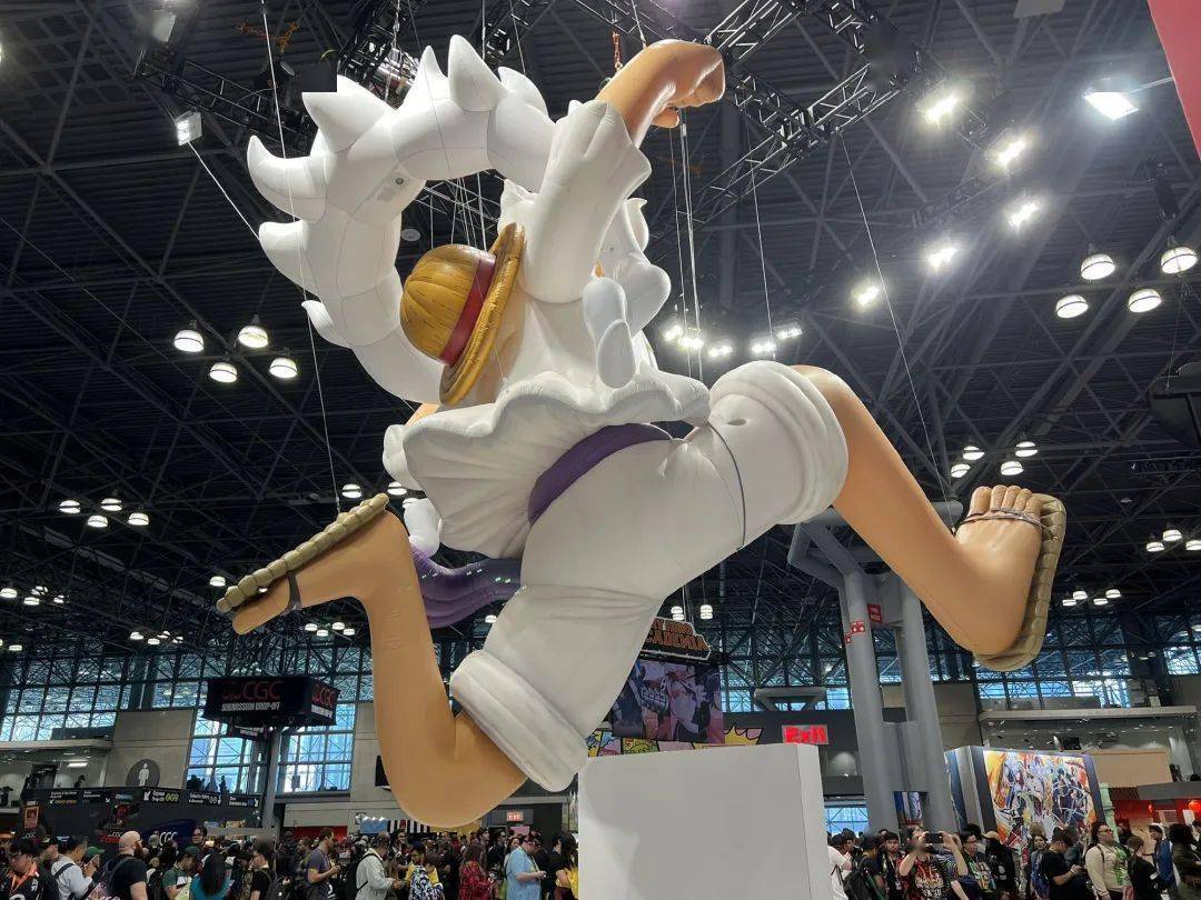 美国纽约动漫展nyc2023集英社展示区一览视频及图片:海贼王五档路飞