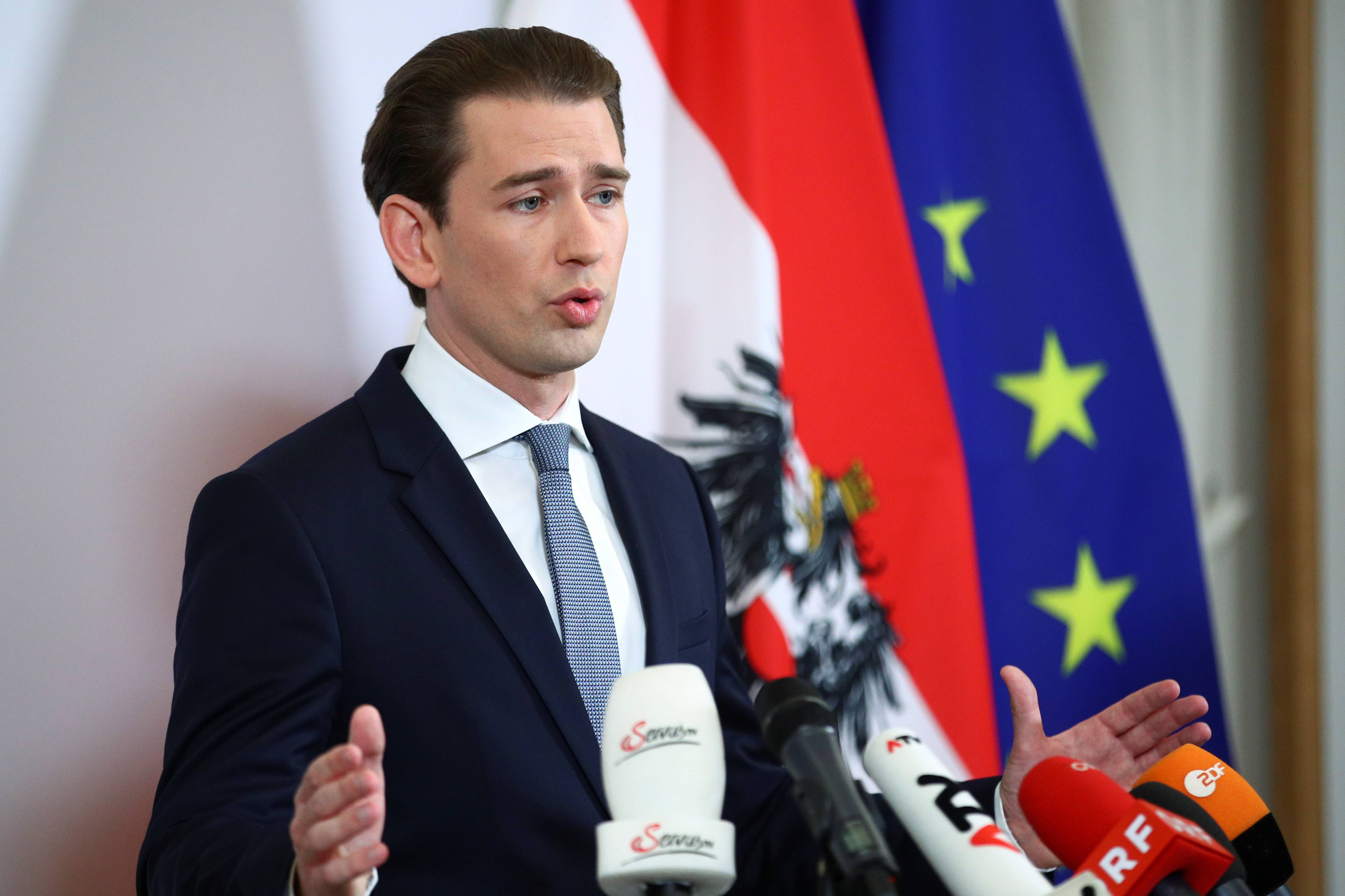 奥地利前总理出庭受审,政坛"神童"或有牢狱之灾