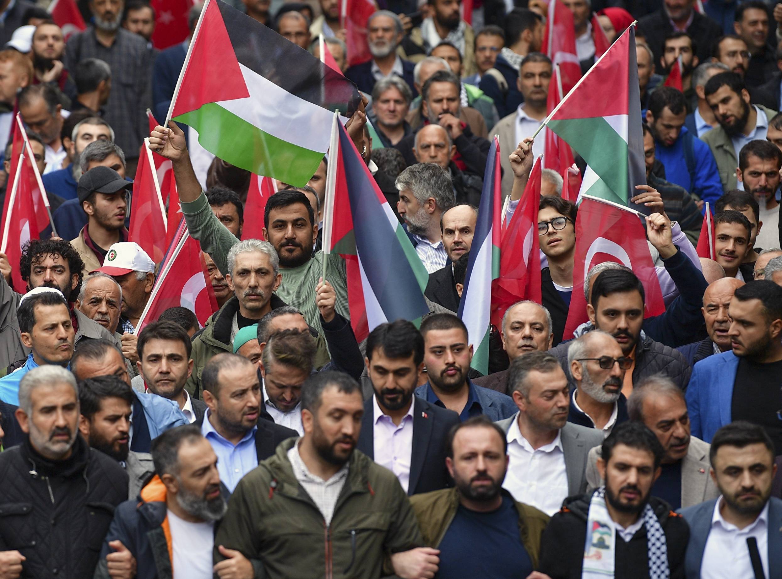 多国 来自搜狐网