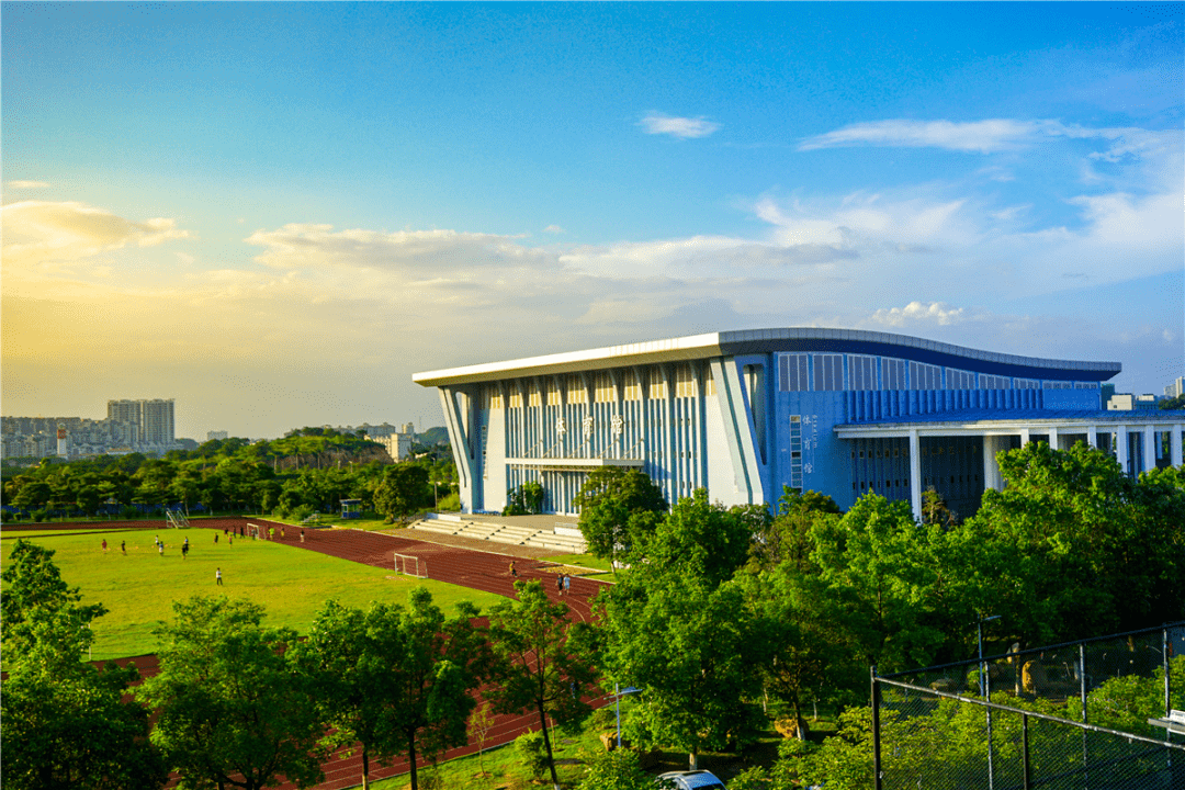 【公办】中山职业技术学院 | 2023年录取分数/学校环境,宿舍图片!