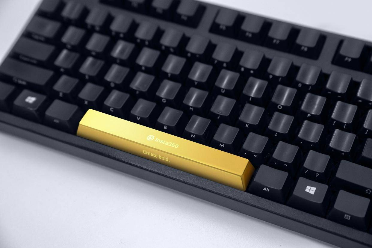 庆祝1024程序员节,深圳一公司奖励38g"黄金空格键",价值近两万_收获