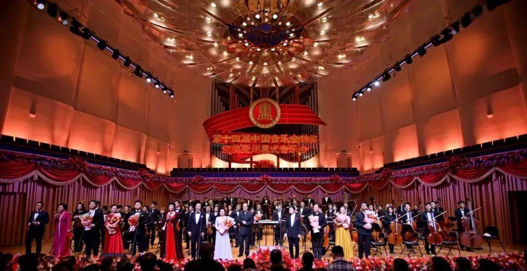 广州交响乐团圆满完成第十四届中国音乐金钟奖演出任务_比赛_小提琴