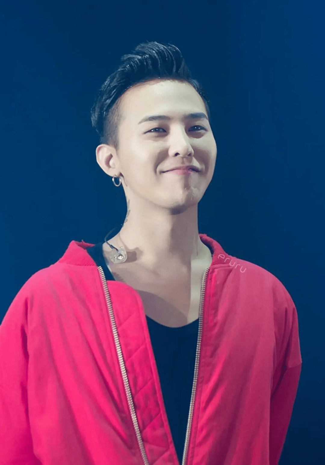 让baby大为吃惊,从那之后便很多人知道了baby的偶像就是权志龙