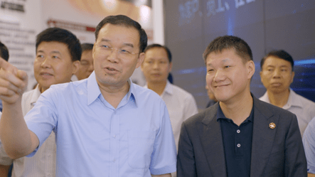 姚宾_老挝_中国