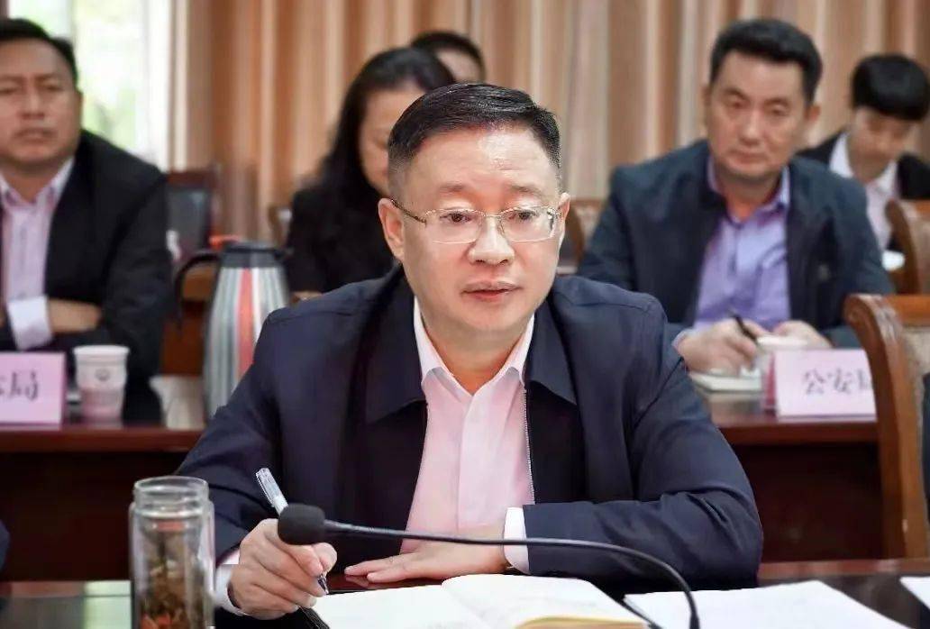 德昌县创建国家卫生县现场评估见面会召开_工作_部门_贤明