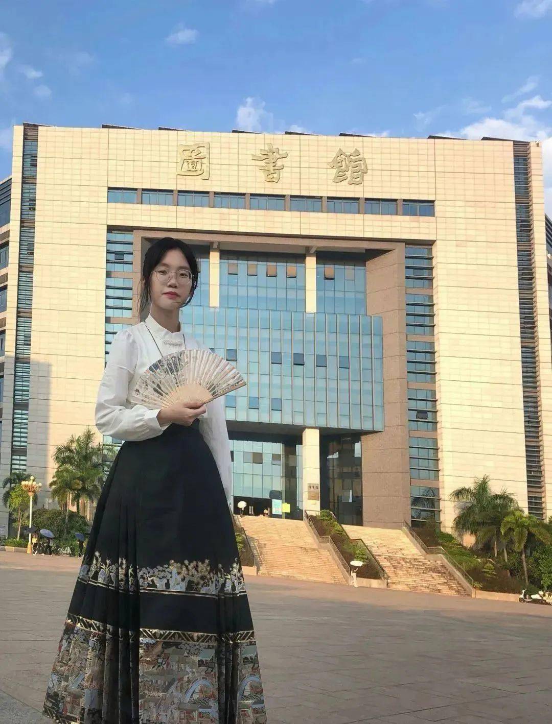 快来与小编一同分享吧!来源 | 党委宣传部摄影 | 金添