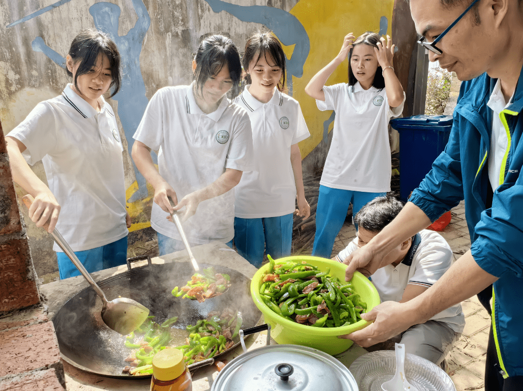 封开县江口中学校花图片