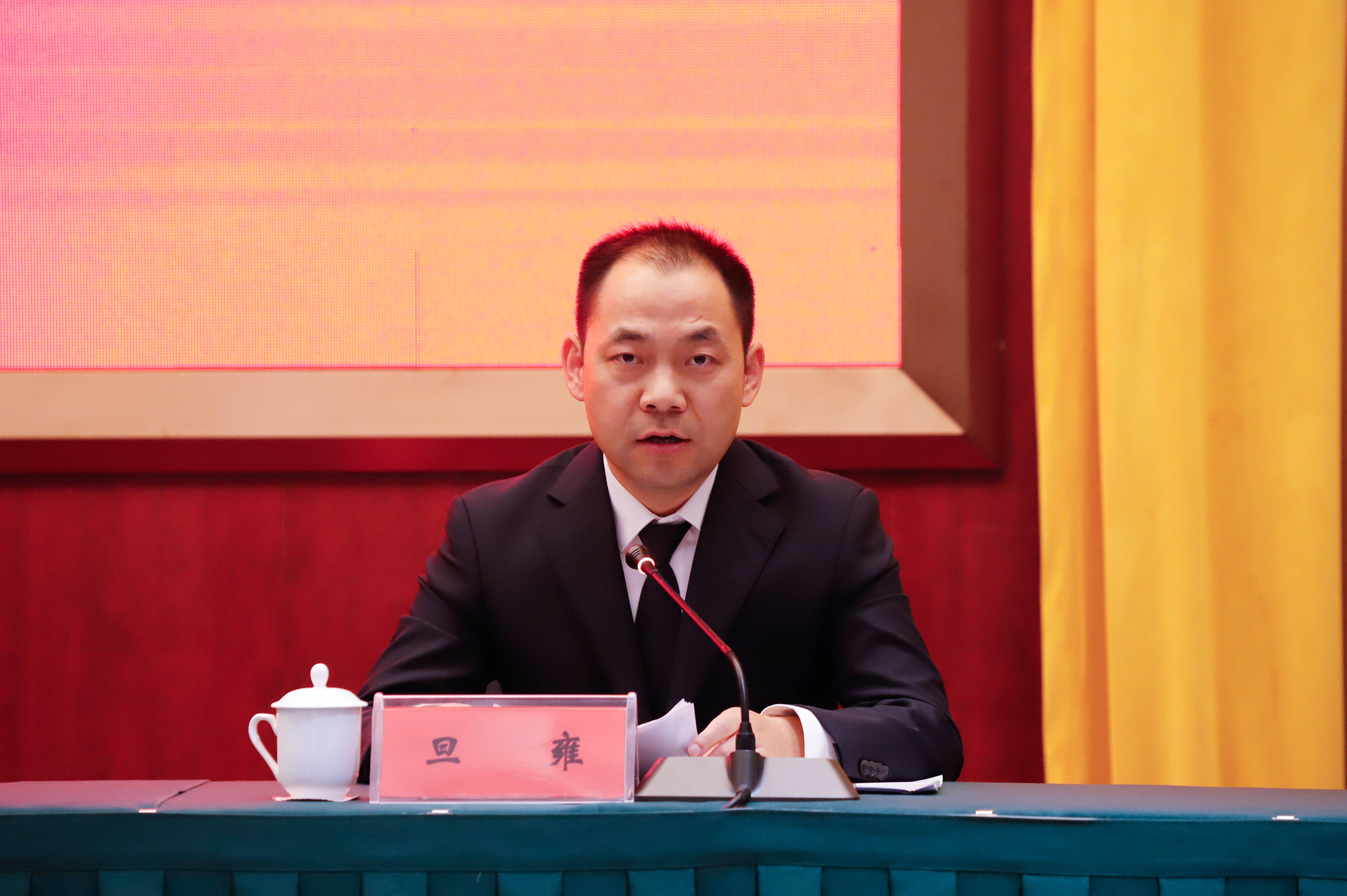 瓮安县委副书记,县长秦礼琦表示,瓮安将坚持把党的全面领导贯穿推进