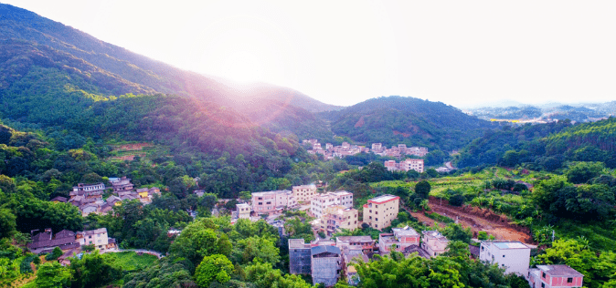 美翻了我的村90丨钦州市浦北县乐民镇山鸡村:山鸡村飞出了"金凤凰"