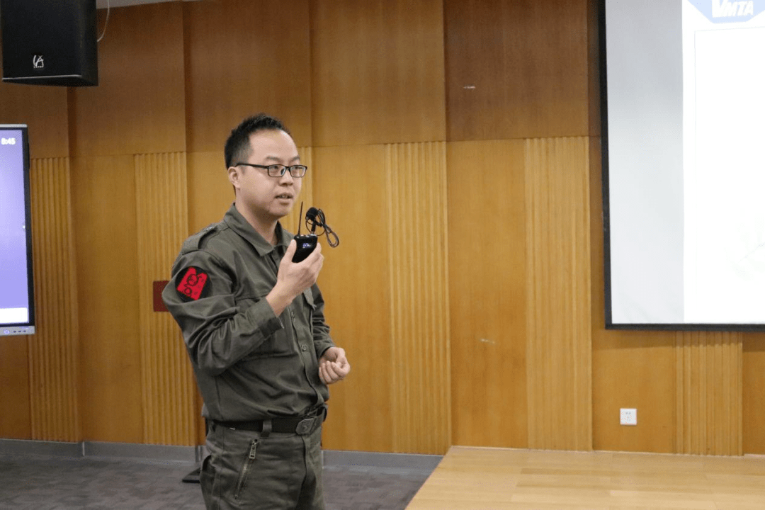 培养新生力量,组建人才梯队