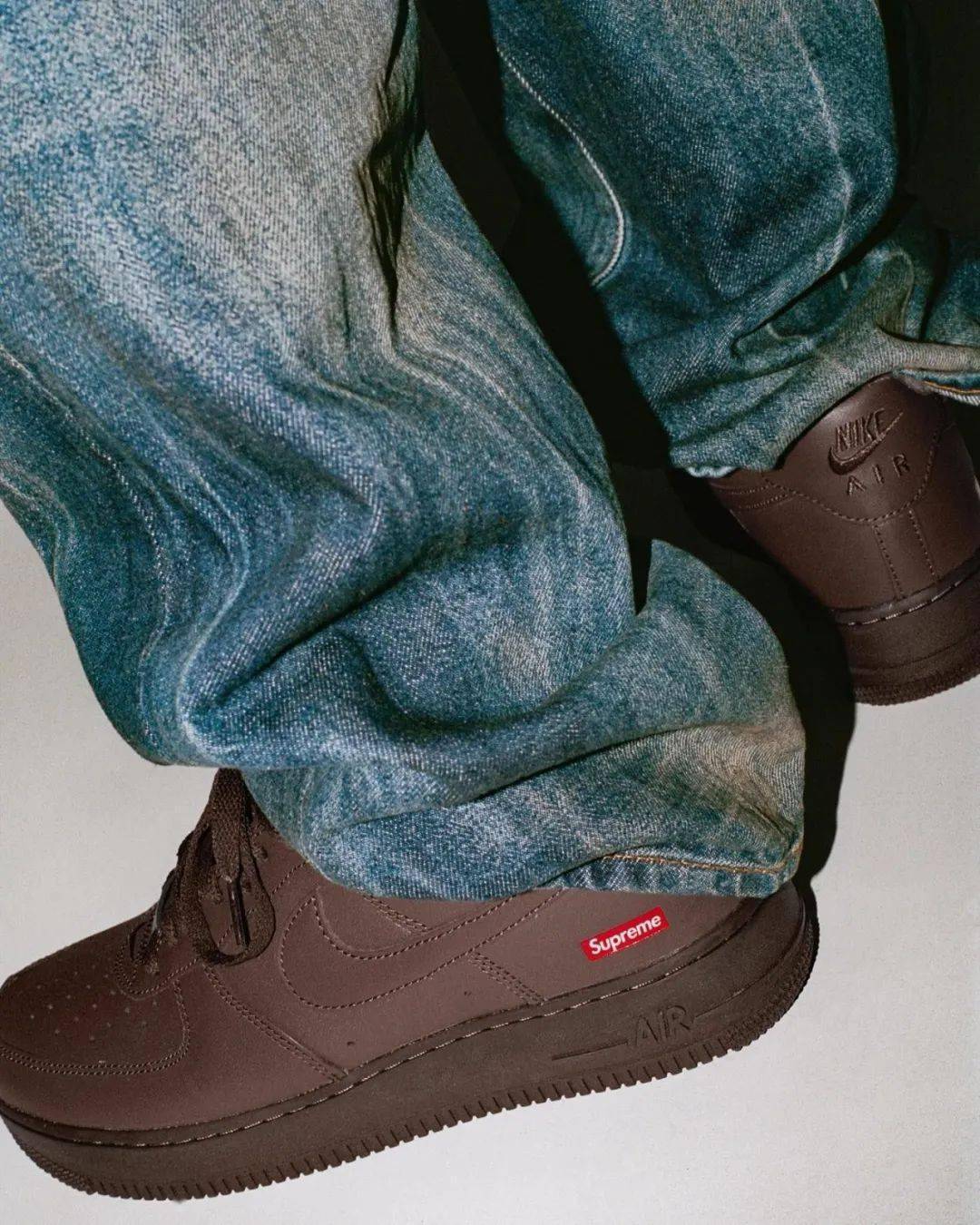人气摩卡棕supreme af1新配色今日登场
