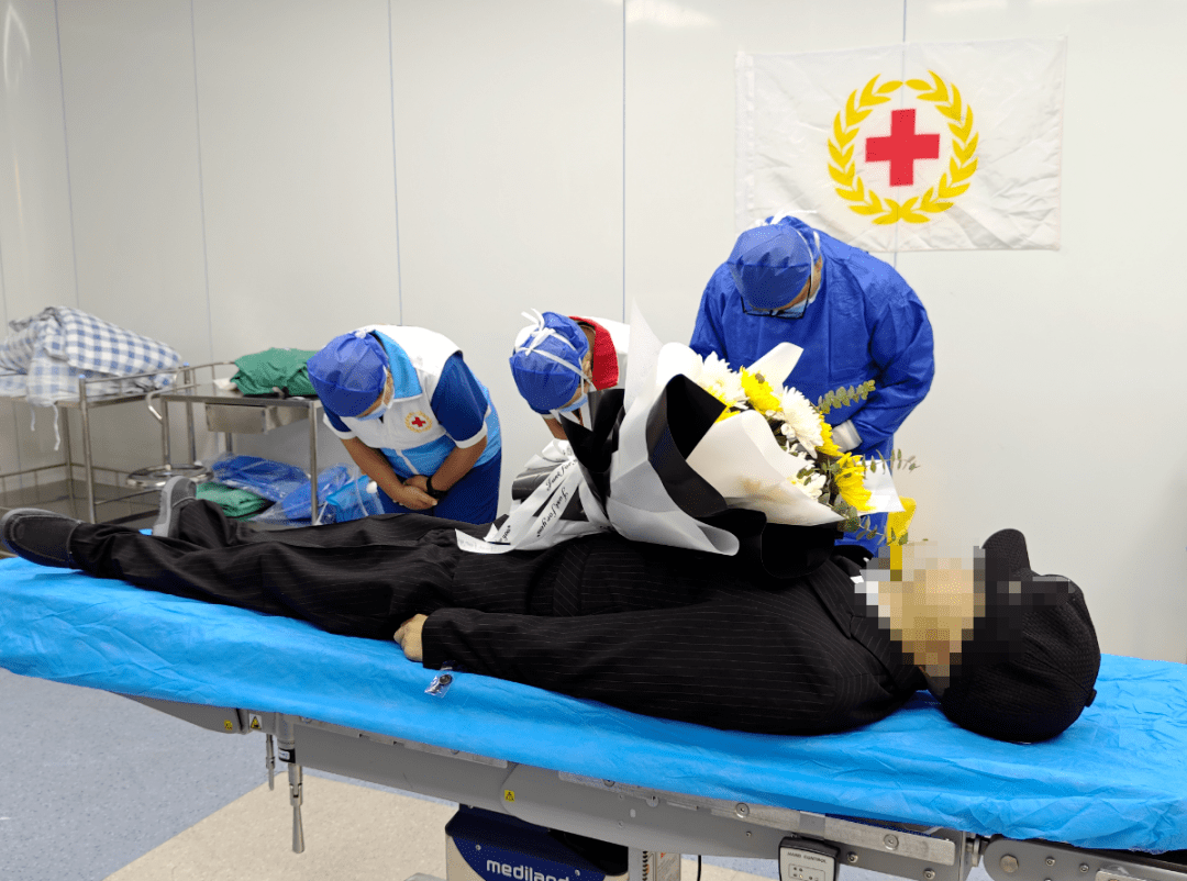 河池小伙因车祸脑死亡,捐献多处器官让生命接力_广西_心脏_眼角膜