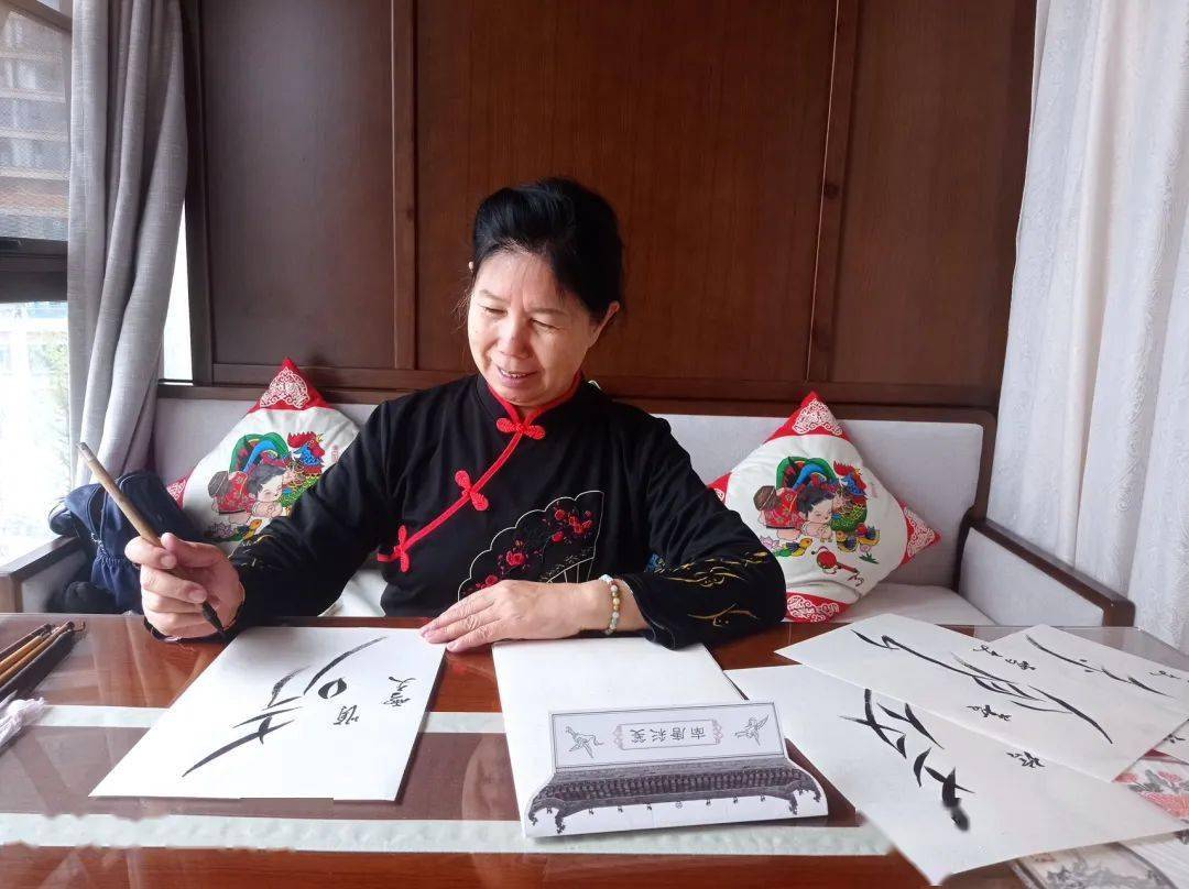 传习之路:普通话女书从秦皇岛出发_叙事_王雪文_个体