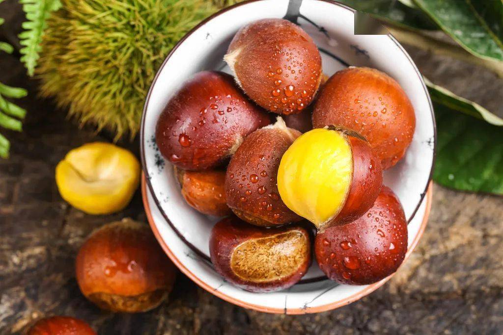 建议你吃点板栗,理由都在这里了_含量_低脂肪_坚果