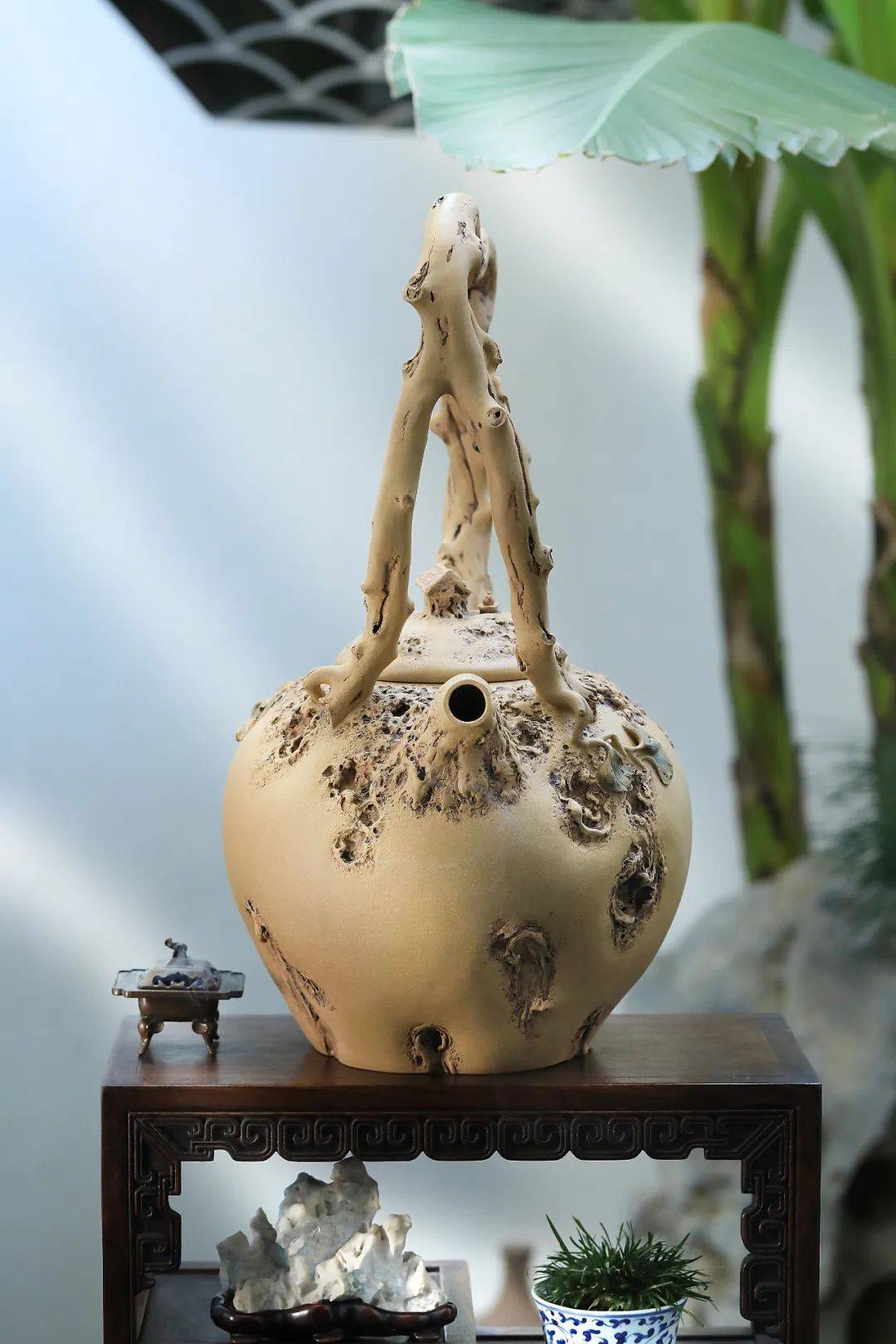 【隽器】— 吴震 · 供春源_自然_紫砂壶_陶瓷